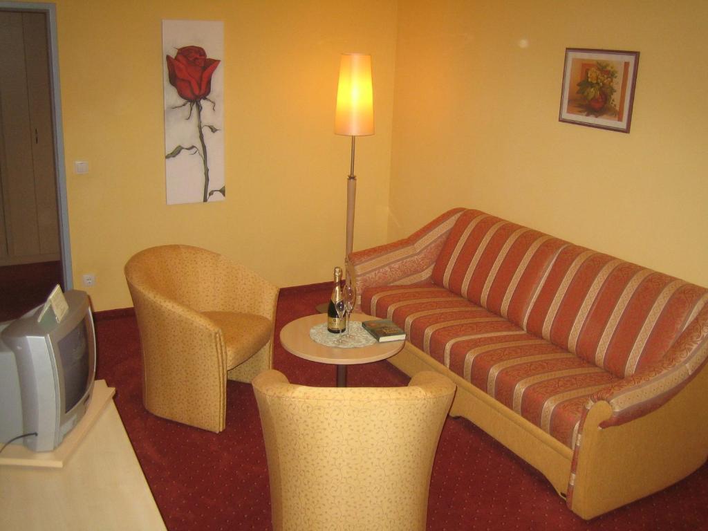 Landhotel Stofflerwirt Sankt Michael im Lungau Bilik gambar