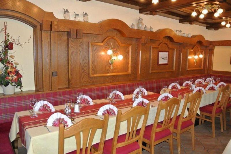 Landhotel Stofflerwirt Sankt Michael im Lungau Luaran gambar