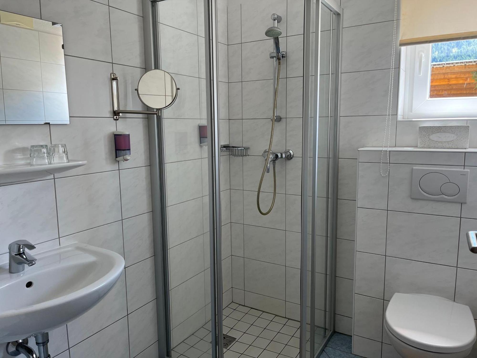 Landhotel Stofflerwirt Sankt Michael im Lungau Luaran gambar