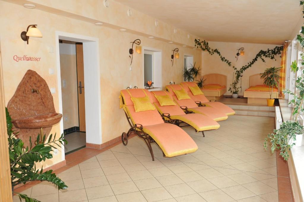 Landhotel Stofflerwirt Sankt Michael im Lungau Luaran gambar